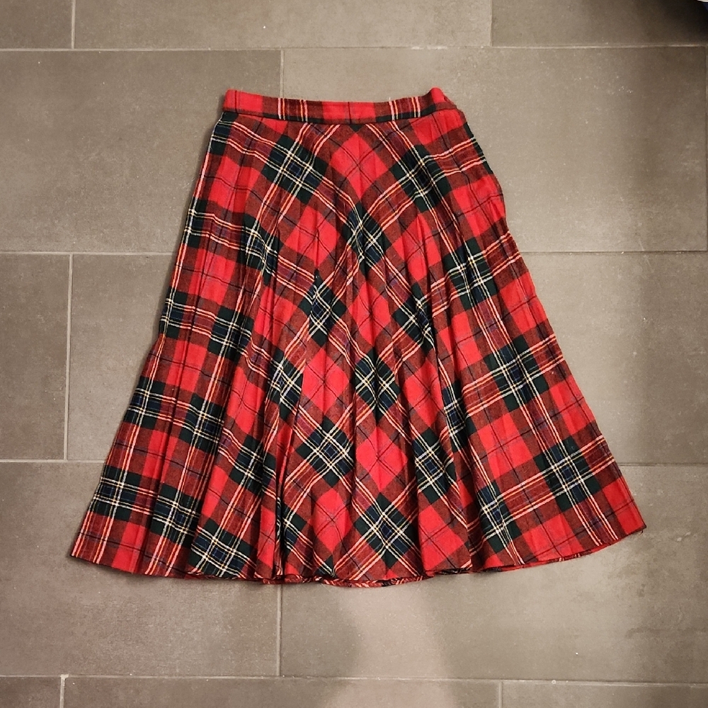 Vintage Red Plaid Pleated Women's Skirt